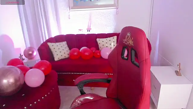 miss isabella m online show from 21, 3, 2025