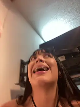 Melody rousse  online show from 5, 2, 2025