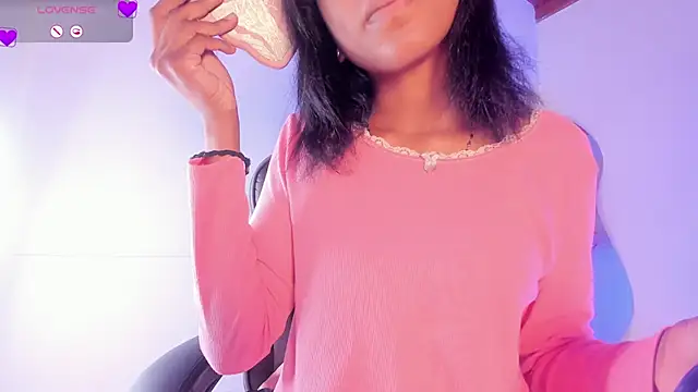 Zaira Rose  online show from 9, 9, 2025