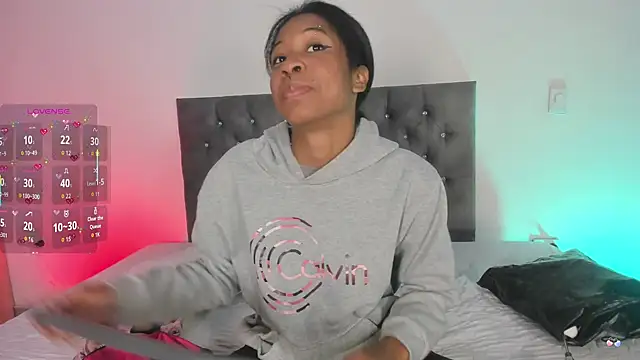 Zaira Rose  online show from 6, 10, 2025