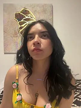 eileensophi online show from 28, 9, 2025