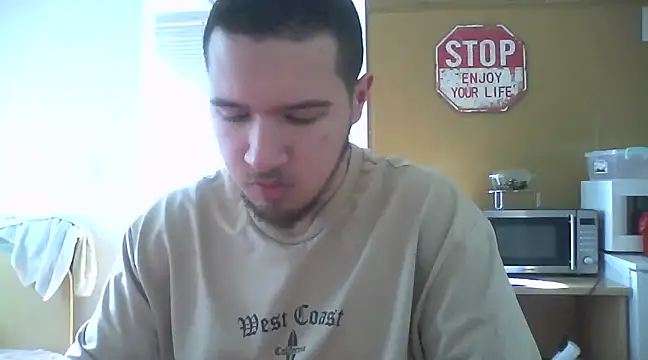 Drag Queen online show from 10, 3, 2025