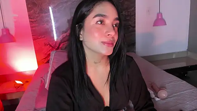 Snapshot of Estefy_gomez09 chatting on 25, 2, 2025 Estefy gomez09 online show from 25, 2, 2025