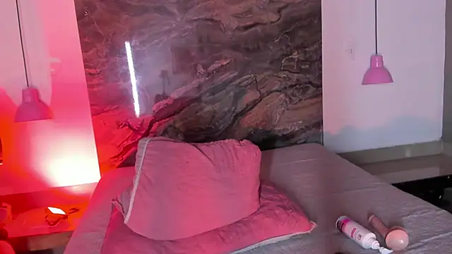 Snapshot of Estefy_gomez09 chatting on 26, 2, 2025 Estefy gomez09 online show from 26, 2, 2025