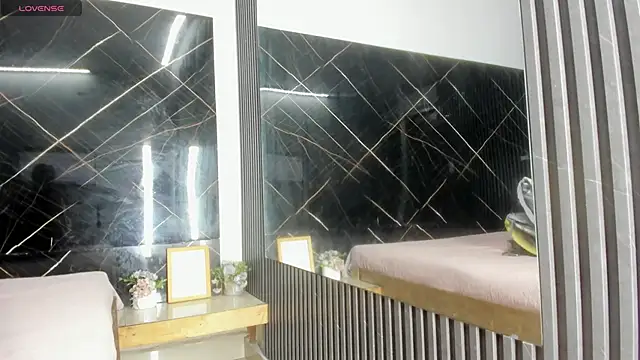 Snapshot of Estefy_gomez09 chatting on 17, 10, 2025 Estefy gomez09 online show from 17, 10, 2025