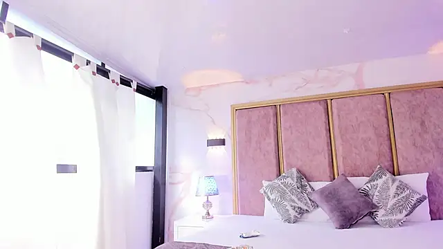 AliDiaz  online show from 21, 12, 2025