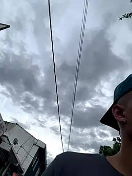 arevalo1124 online show from 23, 10, 2025