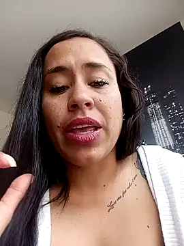 Snapshot of kamila_lovee chatting on 19, 3, 2025 kamila lovee online show from 19, 3, 2025