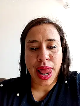 Snapshot of kamila_lovee chatting on 22, 3, 2025 kamila lovee online show from 22, 3, 2025