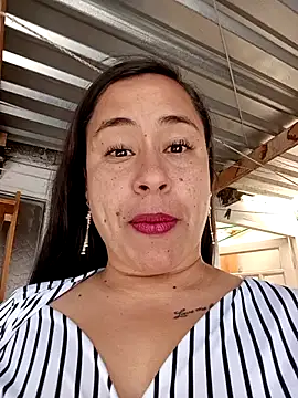 Snapshot of kamila_lovee chatting on 8, 9, 2025 kamila lovee online show from 8, 9, 2025