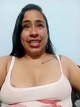 Snapshot of kamila_lovee chatting on 18, 9, 2025 kamila lovee online show from 18, 9, 2025