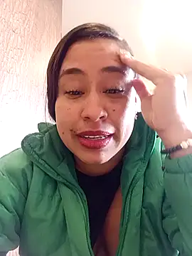 Snapshot of kamila_lovee chatting on 23, 9, 2025 kamila lovee online show from 23, 9, 2025