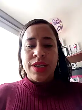 Snapshot of kamila_lovee chatting on 27, 11, 2025 kamila lovee online show from 27, 11, 2025