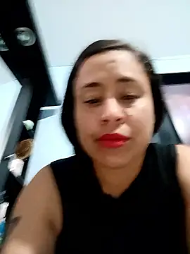 Snapshot of kamila_lovee chatting on 29, 11, 2025 kamila lovee online show from 29, 11, 2025