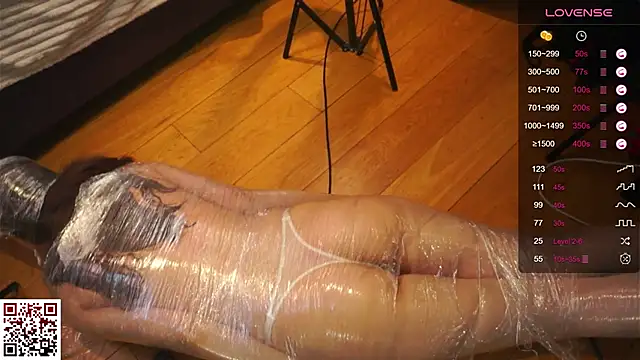 Snapshot of OdetteAven chatting on 8, 3, 2025 OdetteAven online show from 8, 3, 2025