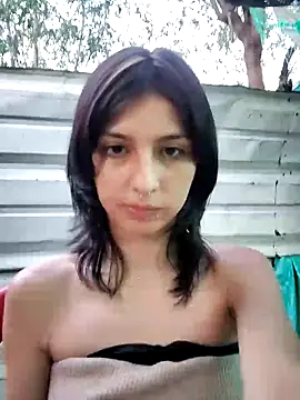 Maiden-Hot online show from 19, 2, 2025