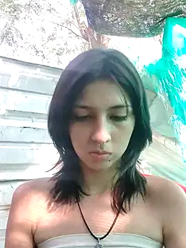 Maiden-Hot online show from 19, 2, 2025