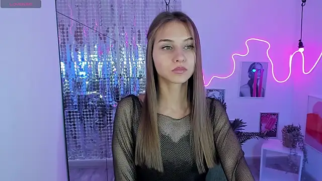 CharmBianca online show from 14, 2, 2025