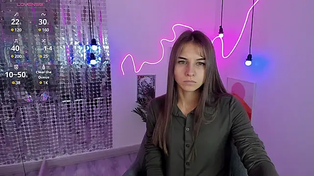 CharmBianca online show from 16, 2, 2025