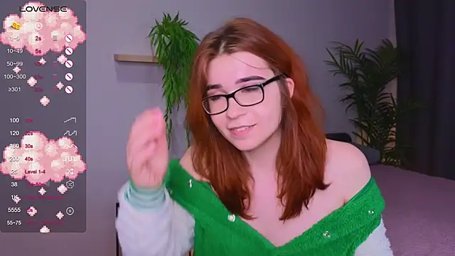 Snapshot of Anncouette_ chatting on 8, 2, 2025 Anncouette  online show from 8, 2, 2025