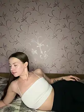 Arielle Swan online show from 1, 2, 2026