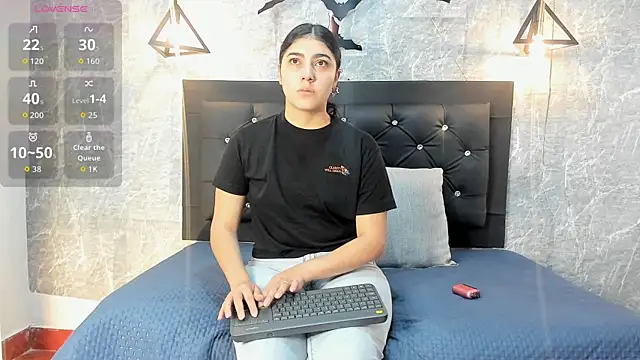 emberhodson online show from 3, 11, 2025