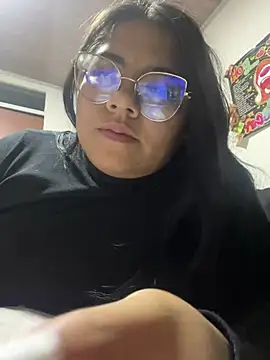 viccky vick online show from 15, 2, 2025