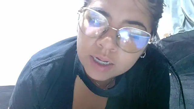 viccky vick online show from 17, 4, 2026