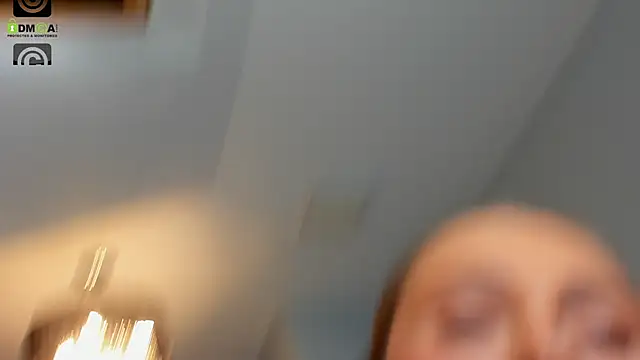 Anya-Ray online show from 8, 11, 2025