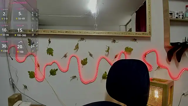 Snapshot of IZZY_BEAUTIFUL chatting on 26, 2, 2025 IZZY BEAUTIFUL online show from 26, 2, 2025