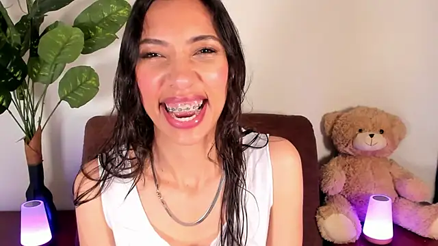 Miss veronicaa2 online show from 27, 3, 2026