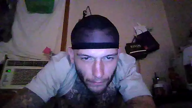 Snapshot of cruz815 chatting on 19, 9, 2025 cruz815 online show from 19, 9, 2025