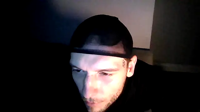 cruz815 online show from 2, 12, 2025