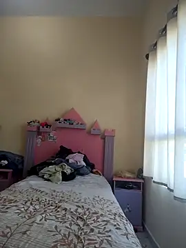 KellyPerlaxxx online show from 15, 11, 2025