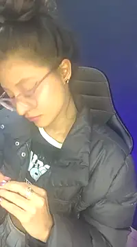 mac-sara online show from 6, 3, 2025