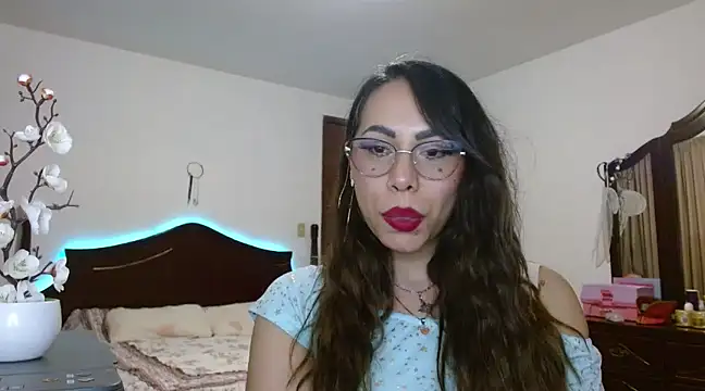 Snapshot of AloLovely_ chatting on 26, 2, 2025 AloLovely online show from 26, 2, 2025