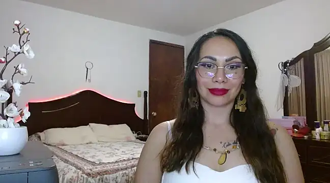 Snapshot of AloLovely_ chatting on 27, 2, 2025 AloLovely online show from 27, 2, 2025