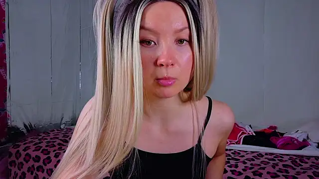 TwerkingCheerleader online show from 16, 1, 2026