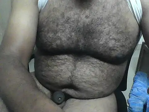 Snapshot of awesomeroc123 chatting on 15, 12, 2025 awesomeroc123 online show from 15, 12, 2025
