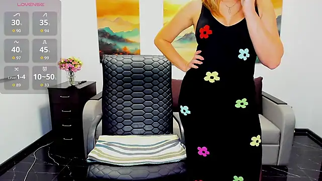 Mira Whites online show from 3, 12, 2025