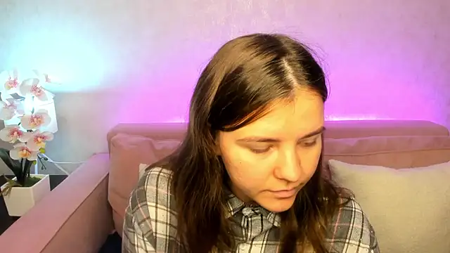 Jenny Jimmy online show from 28, 9, 2025