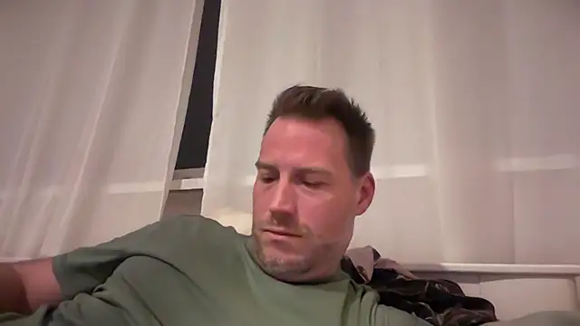 Christian87xxx online show from 1, 12, 2025