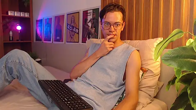 William Henry  online show from 11, 3, 2026