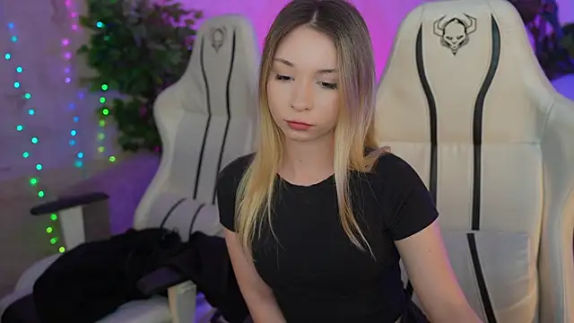 Emma Rose 69 online show from 21, 3, 2025