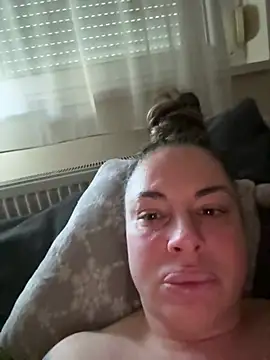 Snapshot of MeganCole01 chatting on 30, 1, 2025 MeganCole01 online show from 30, 1, 2025