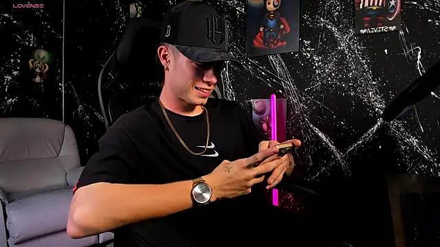 marcuscollins1  online show from 26, 2, 2025