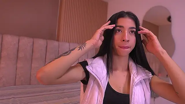 sara lopee1 online show from 8, 2, 2026