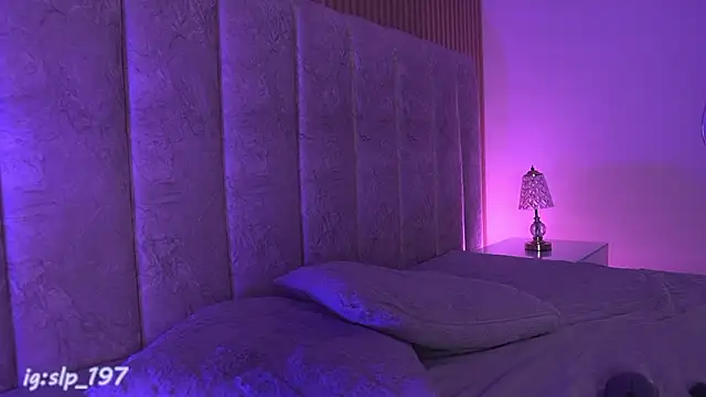 sara lopee1 online show from 14, 3, 2026