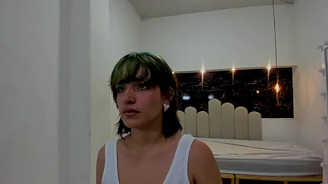 Snapshot of Annyrosee chatting on 22, 9, 2025 Annyrosee online show from 22, 9, 2025