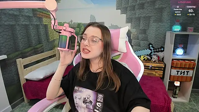 kaisajenner online show from 6, 2, 2025